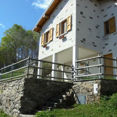 Holiday home Casa Montuglio