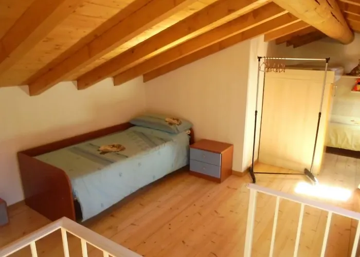 Casa Montuglio * San Siro (Lombardy)