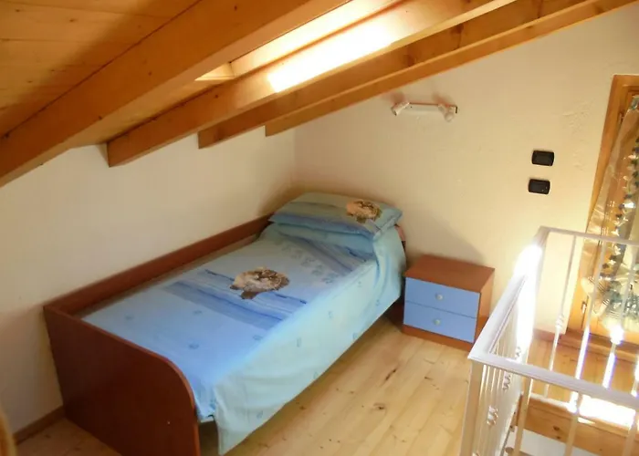 Casa Montuglio * San Siro (Lombardy)